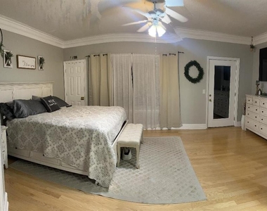 9726 Tiffany Oaks Lane - Photo Thumbnail 9