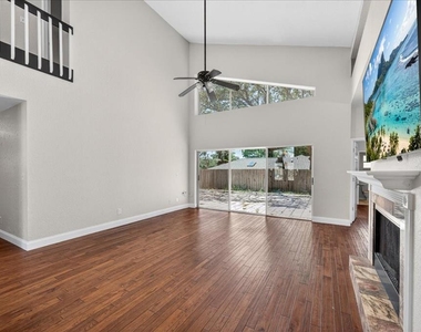 2000 Brent Place - Photo Thumbnail 8