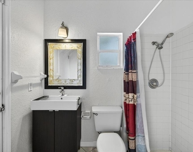 2000 Brent Place - Photo Thumbnail 27