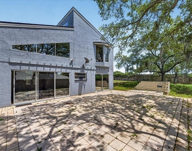 2000 Brent Place - Photo Thumbnail 55