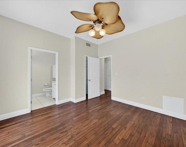 2000 Brent Place - Photo Thumbnail 36
