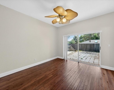 2000 Brent Place - Photo Thumbnail 35