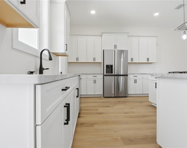 1413 Bayshore Boulevard - Photo Thumbnail 38