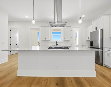 1413 Bayshore Boulevard - Photo Thumbnail 11