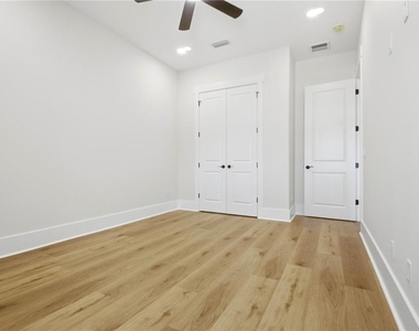 1413 Bayshore Boulevard - Photo Thumbnail 34