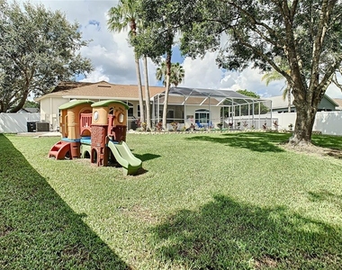 1521 Crooked Stick Drive - Photo Thumbnail 20
