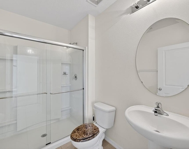 4842 San Palermo Drive - Photo Thumbnail 12