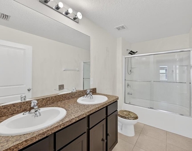 4842 San Palermo Drive - Photo Thumbnail 16