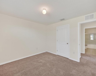 4842 San Palermo Drive - Photo Thumbnail 20