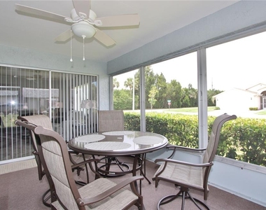 9635 Greenskeeper Drive - Photo Thumbnail 16