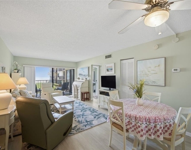 6322 Palma Del Mar Boulevard S - Photo Thumbnail 4