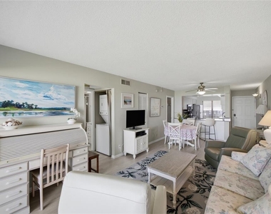 6322 Palma Del Mar Boulevard S - Photo Thumbnail 5