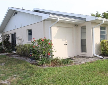 2345 Glenmore Circle - Photo Thumbnail 21