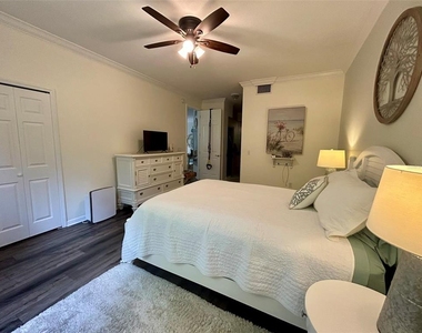 4244 Preserve Place - Photo Thumbnail 19