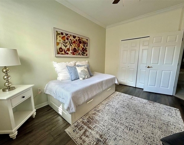 4244 Preserve Place - Photo Thumbnail 37