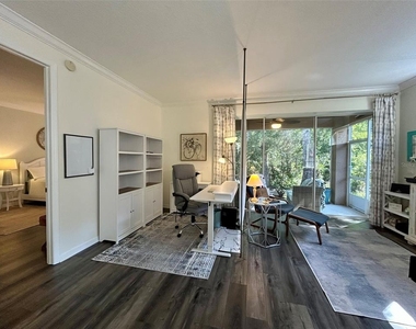 4244 Preserve Place - Photo Thumbnail 15