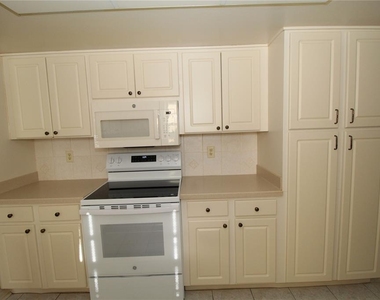 301 Bryce Court - Photo Thumbnail 15