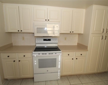 301 Bryce Court - Photo Thumbnail 13