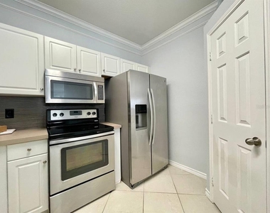 4333 Bayside Village Drive - Photo Thumbnail 4