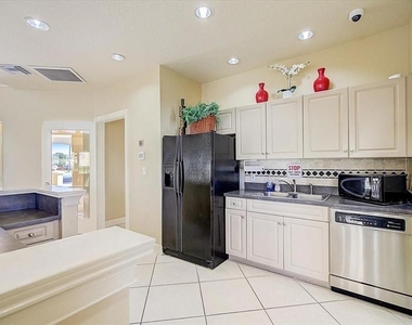 4333 Bayside Village Drive - Photo Thumbnail 28