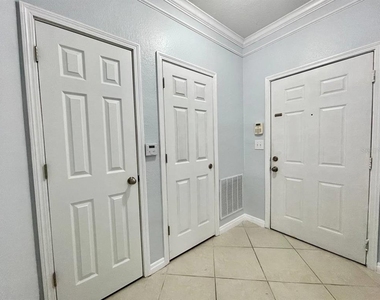 4333 Bayside Village Drive - Photo Thumbnail 2
