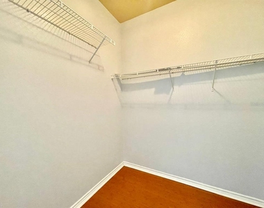4333 Bayside Village Drive - Photo Thumbnail 20