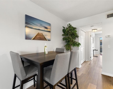 9755 Harrell Avenue - Photo Thumbnail 9