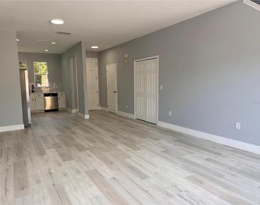 14454 Prunningwood Place - Photo Thumbnail 5