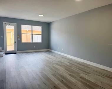 14454 Prunningwood Place - Photo Thumbnail 7