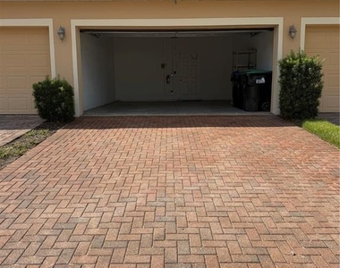 14454 Prunningwood Place - Photo Thumbnail 28