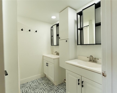 5349 Bamboo Court - Photo Thumbnail 11