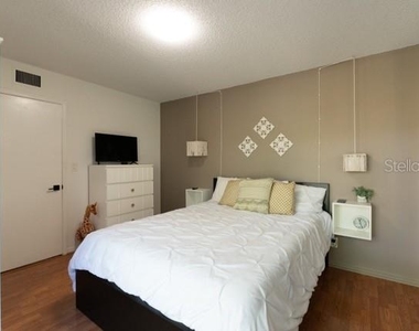 5349 Bamboo Court - Photo Thumbnail 16