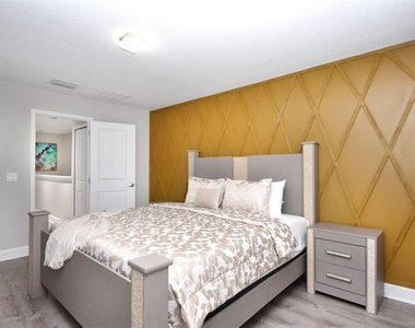 4734 Terra Esmeralda - Photo Thumbnail 5