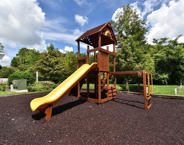4734 Terra Esmeralda - Photo Thumbnail 14