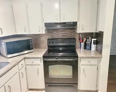 3451 79th Street N - Photo Thumbnail 8