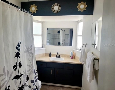 3451 79th Street N - Photo Thumbnail 9