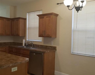 12517 Beacontree Way - Photo Thumbnail 12