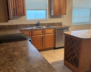 12517 Beacontree Way - Photo Thumbnail 15