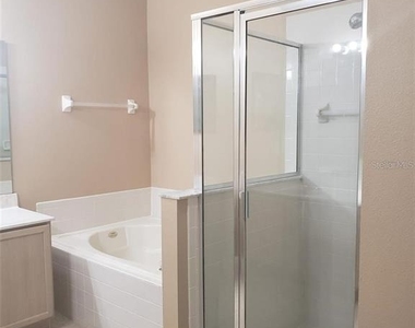 12517 Beacontree Way - Photo Thumbnail 20