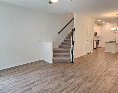 4012 Via Sienna Circle - Photo Thumbnail 4