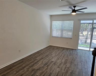 4012 Via Sienna Circle - Photo Thumbnail 5