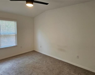 4012 Via Sienna Circle - Photo Thumbnail 12