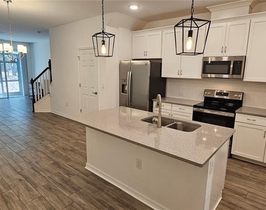 4012 Via Sienna Circle - Photo Thumbnail 1