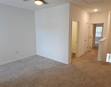 4012 Via Sienna Circle - Photo Thumbnail 20