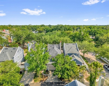 2165 Ridgewood Street - Photo Thumbnail 3
