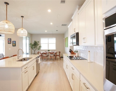 7964 Waterfield Avenue - Photo Thumbnail 2