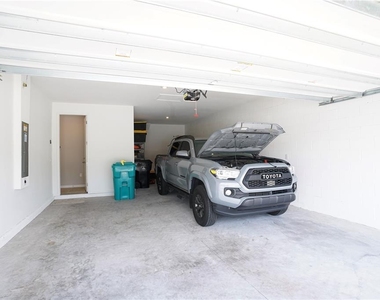 7964 Waterfield Avenue - Photo Thumbnail 25