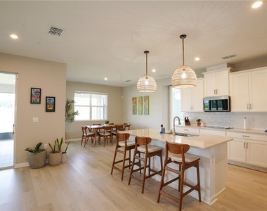 7964 Waterfield Avenue - Photo Thumbnail 8