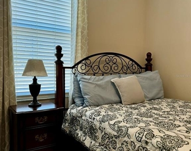 993 Juel Street - Photo Thumbnail 15