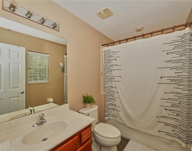9135 Cardinal Meadow Trail - Photo Thumbnail 17